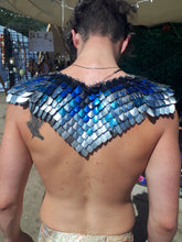 Load image into Gallery viewer, Scalemail Shoulder Armor Tutorial