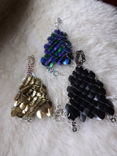 Load image into Gallery viewer, Scalemail Handflowers - Slave Bracelets - Chainmail Hand Bracelets