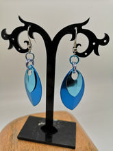 Load image into Gallery viewer, Premium Two-Scale Drop Earrings