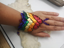 Load image into Gallery viewer, Scalemail Hand Bracelet Tutorial