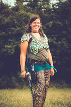 Load image into Gallery viewer, Scalemail Epaulets - Made to Order - Shoulder Accent